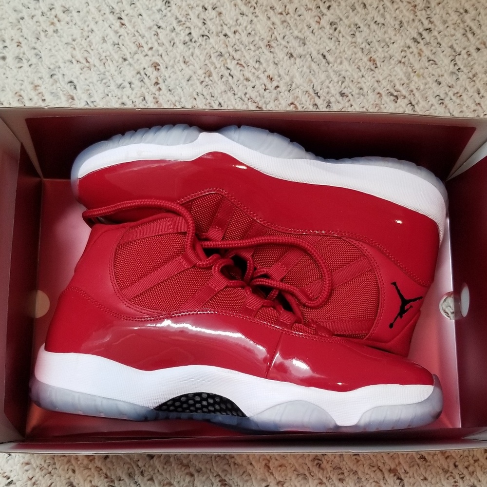 Air Jordan 11 Retros